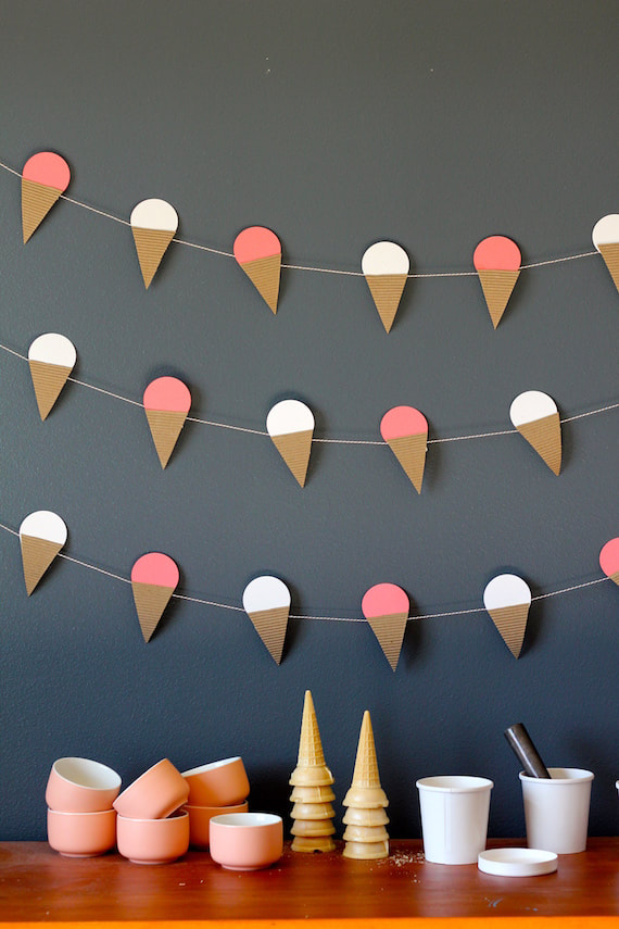 DIY: Ice-Cream Cone Garland